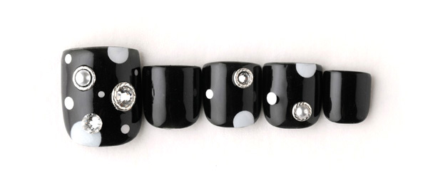 dot(小松 奈美) | ネイルサロンtricia（トリシア）表参道店