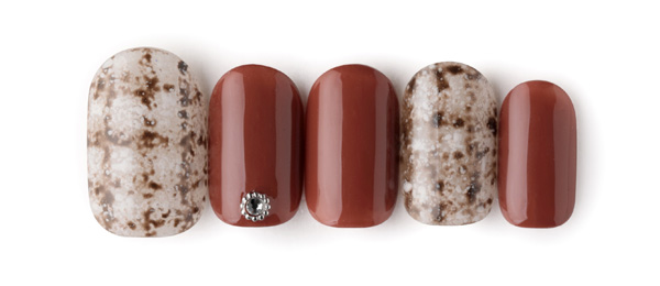 check(小松 奈美) | ネイルサロンtricia（トリシア）表参道店