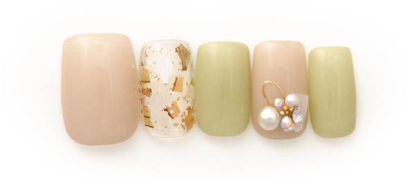 pearl&shell(田中 恵子) | ネイルサロンtricia（トリシア）銀座店