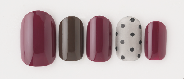 Showthroughdot(島田 亜沙子) | ネイルサロンtricia（トリシア）銀座店