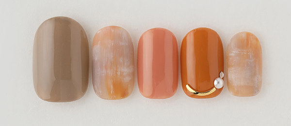 knit(星野 樹美) | ネイルサロンtricia（トリシア）表参道店